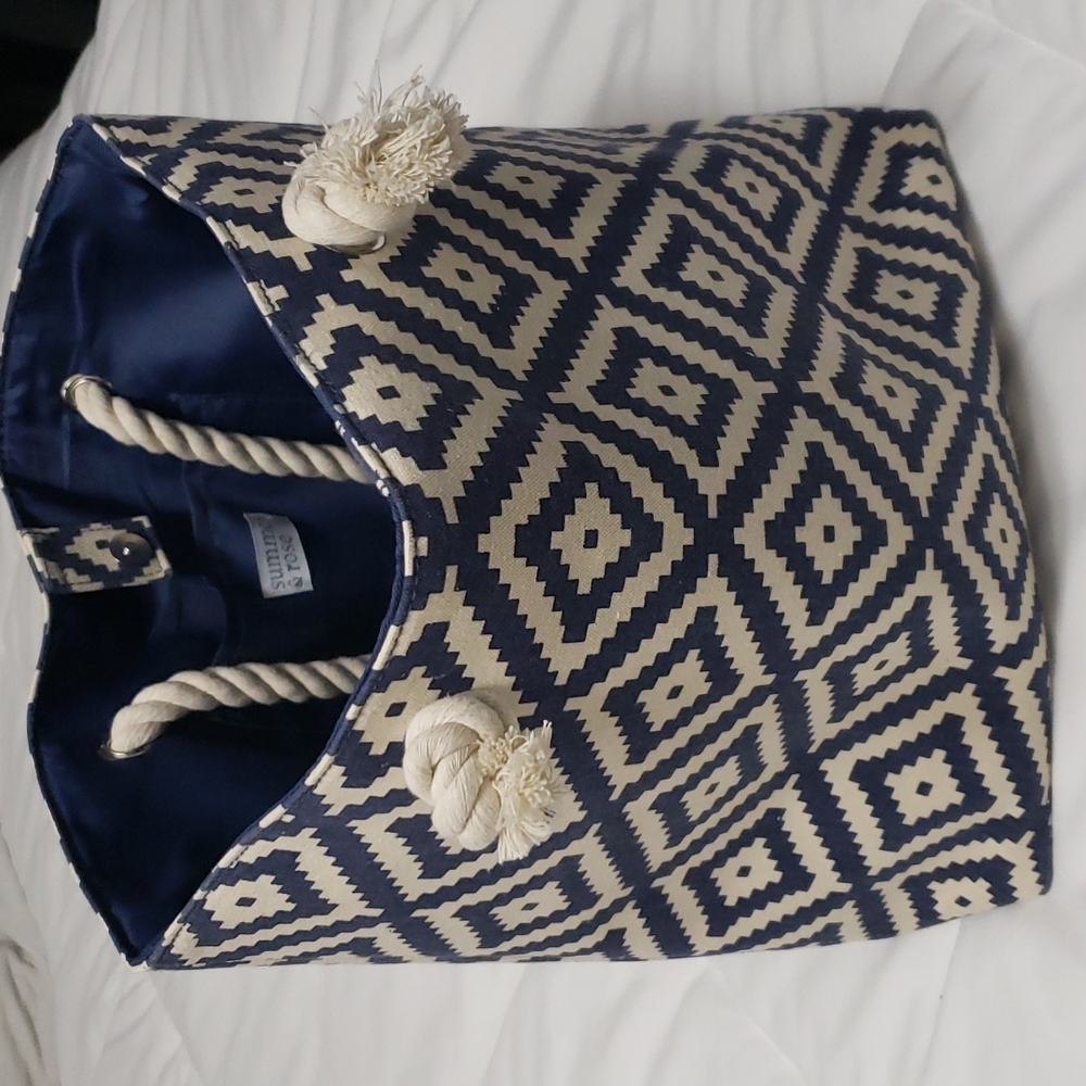 Summer & Rose tote bag